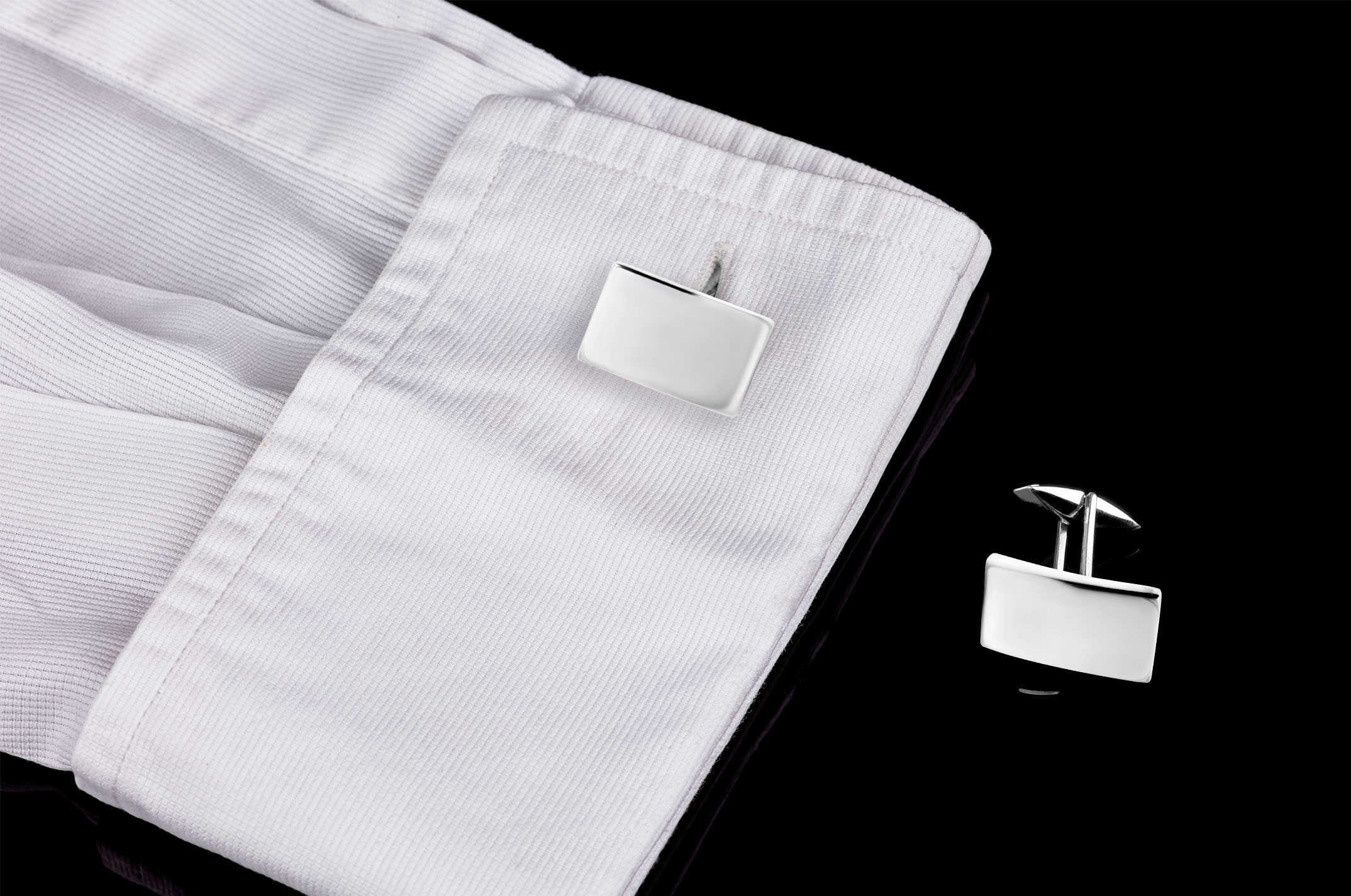 Jewel: cufflinks;Material: 925 silver;Weight: 8.5 gr;Color: white;Size: 1.6 cm x 1 cm;Gender: man