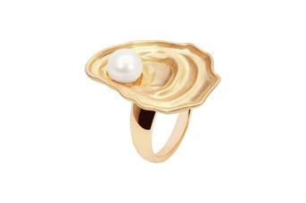 Joia: anel;Material: prata 925;Peso: 8.70 gr;Pedra: pérola natural;Cor: amarelo; Medida Mesa: 2.5x1.5 cm;Género: mulher